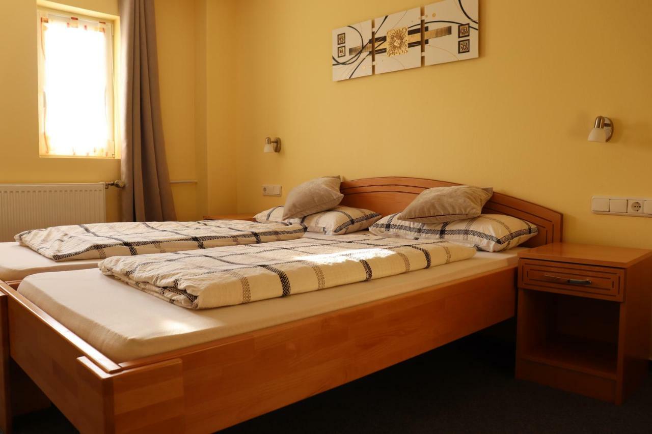 Hotel Zum Waldstein Weißenstadt Eksteriør billede